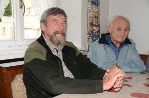 Vorstandsbesuch bei den Gründungsmitgliedern des Ornithologischen Vereins Mauren.                                          